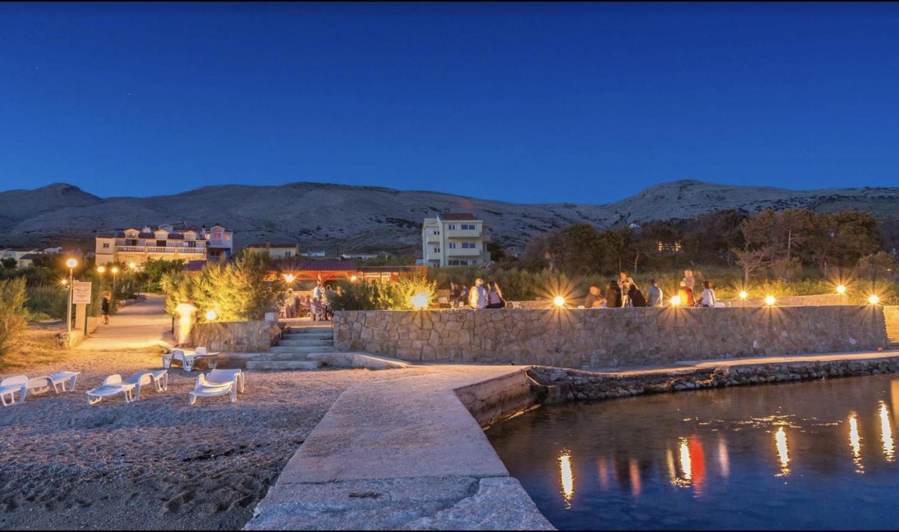 Tonino Apartments Pag Town Exterior foto